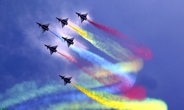 【黑科技】排爆機(jī)器人在第11屆中國國際航空博覽會(huì)上熠熠生輝