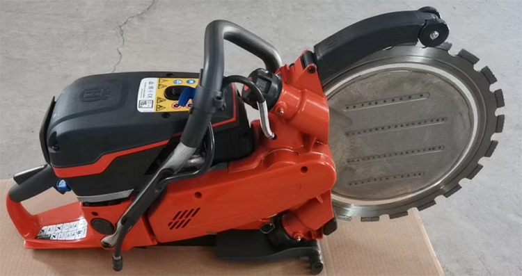 燃油型環(huán)鋸